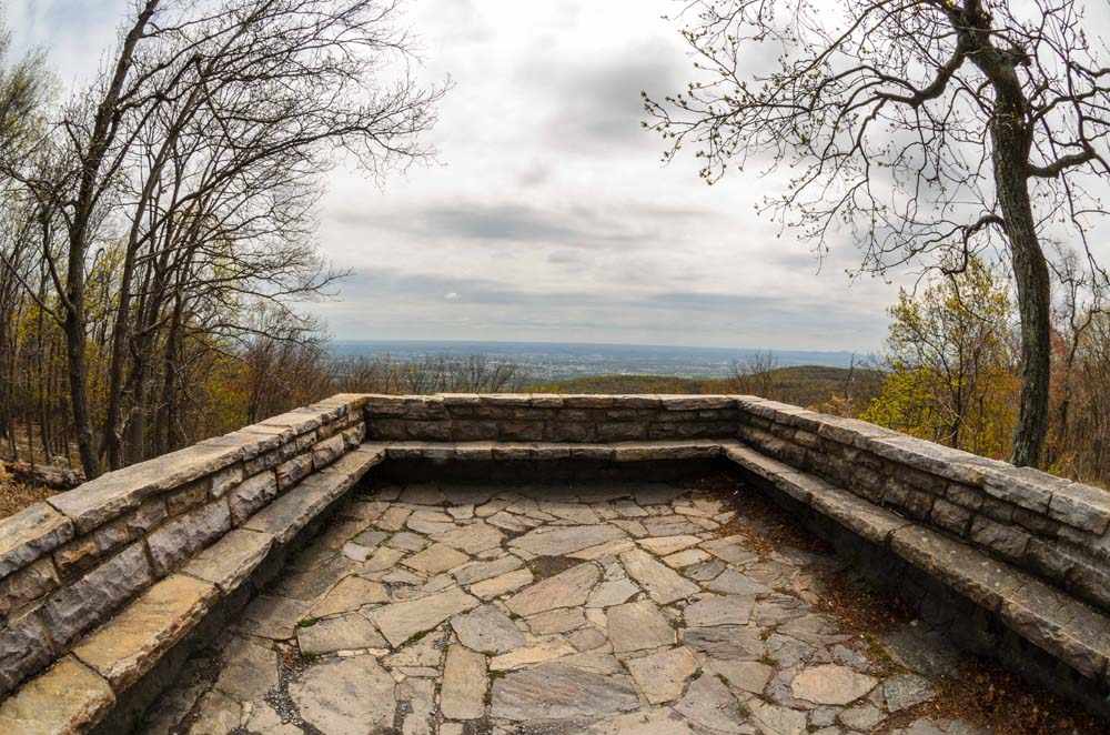 Trail marker where Black and Yellow Trails Cross Each Other
