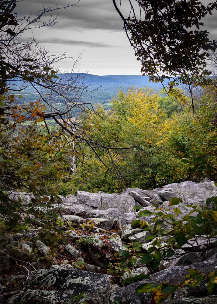 Overlook with view east and Catoctin Mountain Range in the distance
