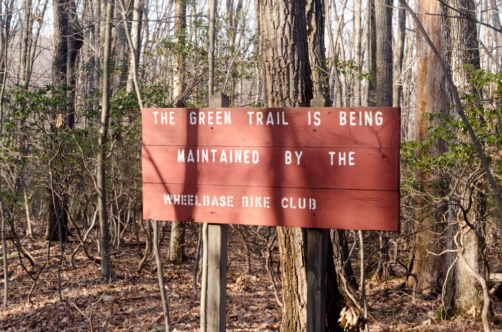 Trailhead of the White Oak Trail